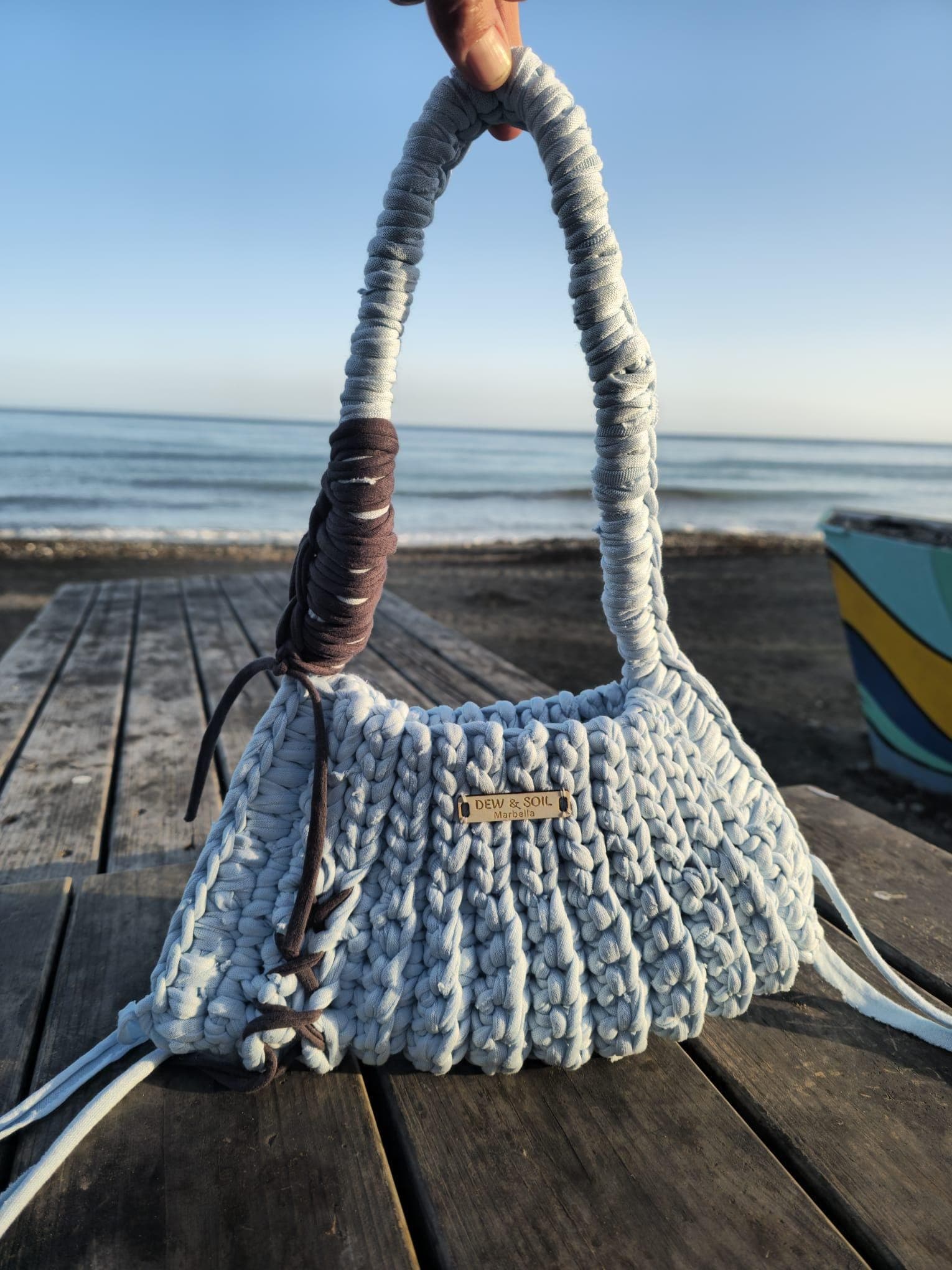 Chunky T-Shirt Yarn Shoulder Bag · Grey Blue product photo