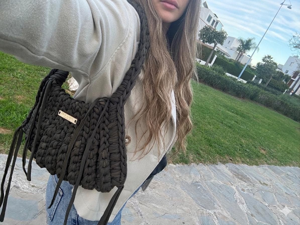 Chunky T-Shirt Yarn Shoulder Bag · Olive Green - handmade in Marbella